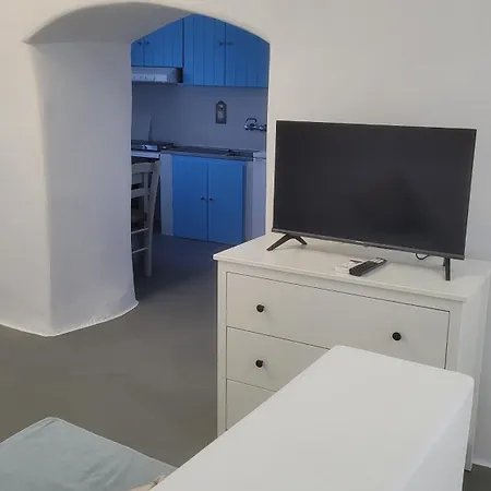 Apartment Kamaraki Grande Aroniadika