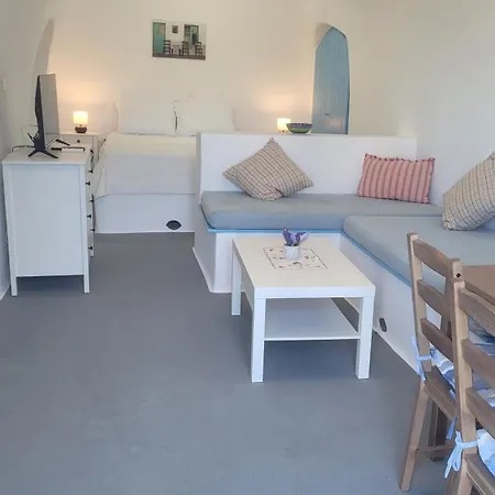 Kamaraki Grande Aroniadika Apartment Kythira Town